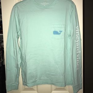 Vineyard vines long sleeved T-shirt
